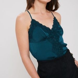 NWT BECKY LACE TOP GREEN FREE PEOPLE STYLE